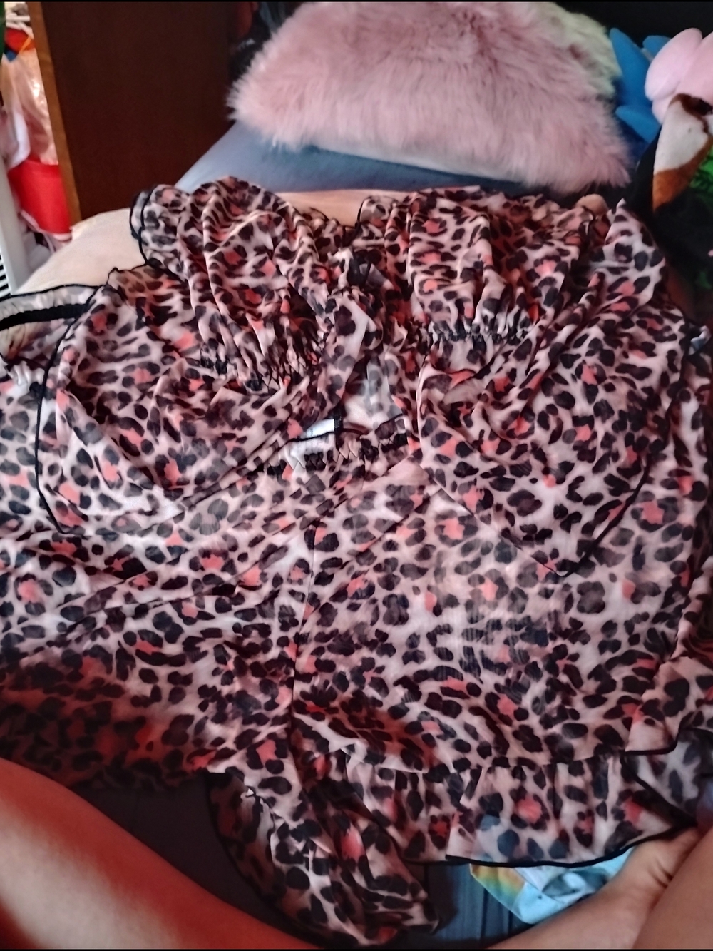 Plus Size Sheer Leopard Print Ruffle Top and Shorts Set in Pink & Black